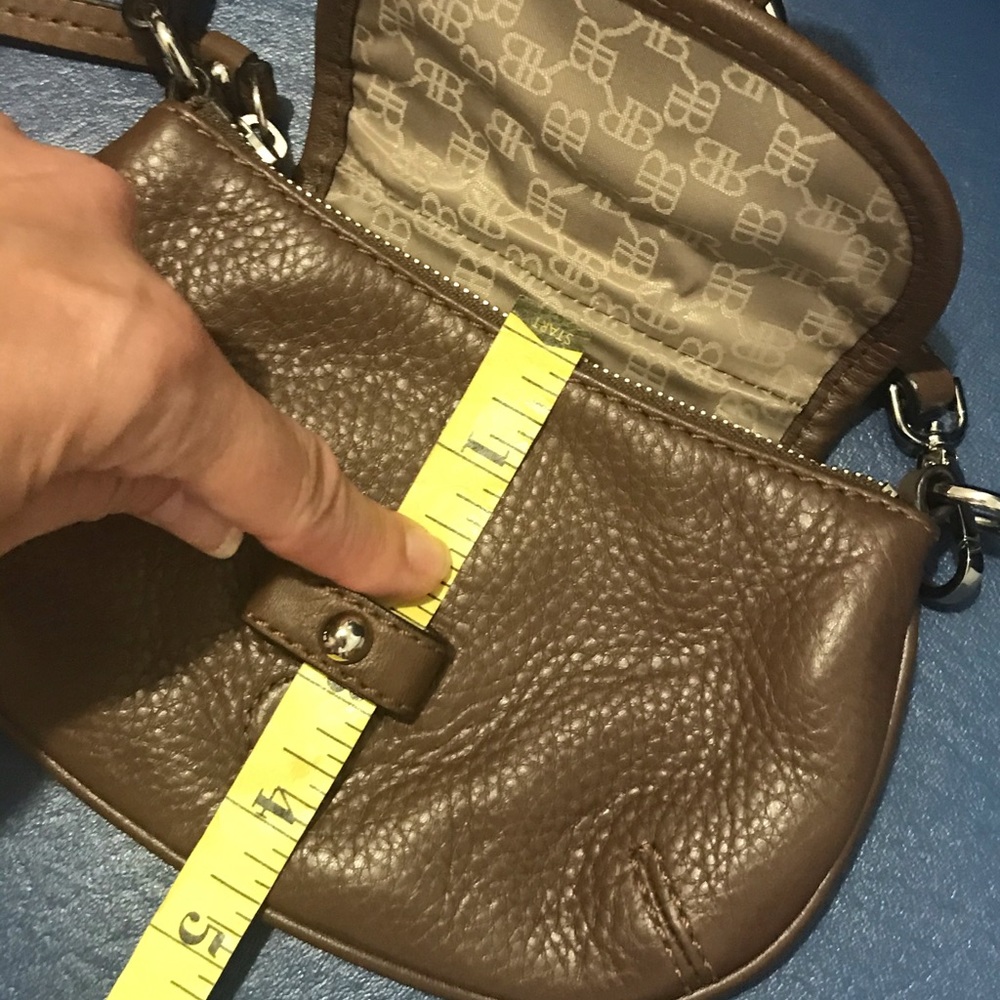 Banana Republic brown pebble leather wristlet - Picture 13 of 16